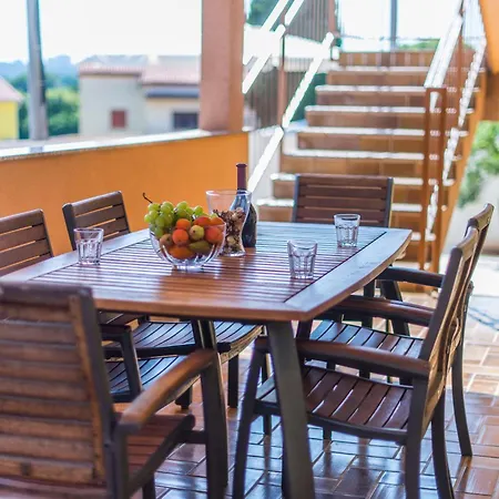 Holiday home Ferienvilla Mit Pool In Pula